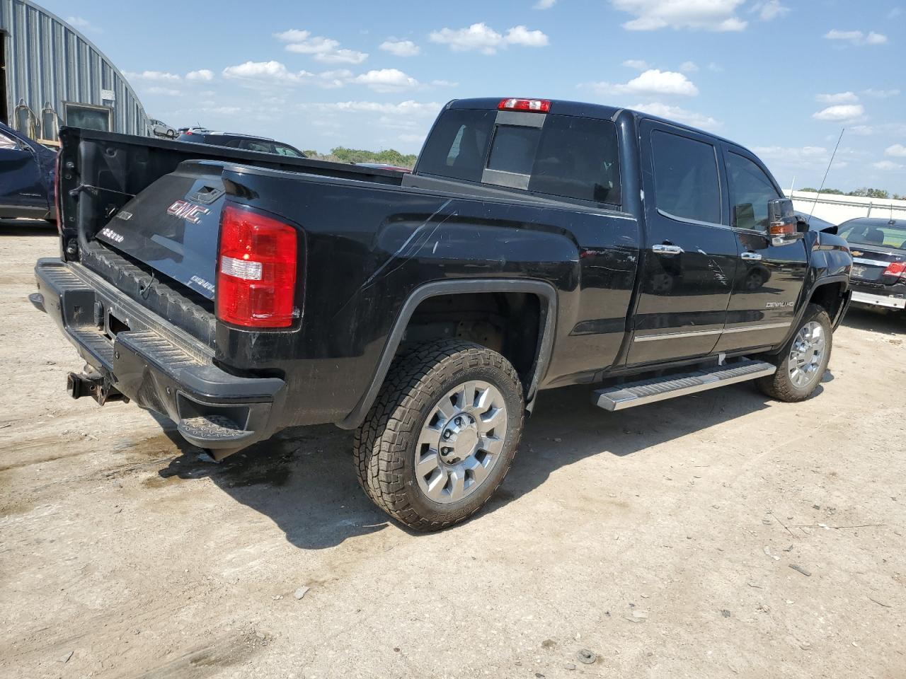 Lot #2879103025 2018 GMC SIERRA K25