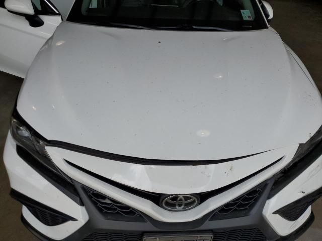 VIN 4T1G11AK3MU583949 2021 Toyota Camry, SE no.11