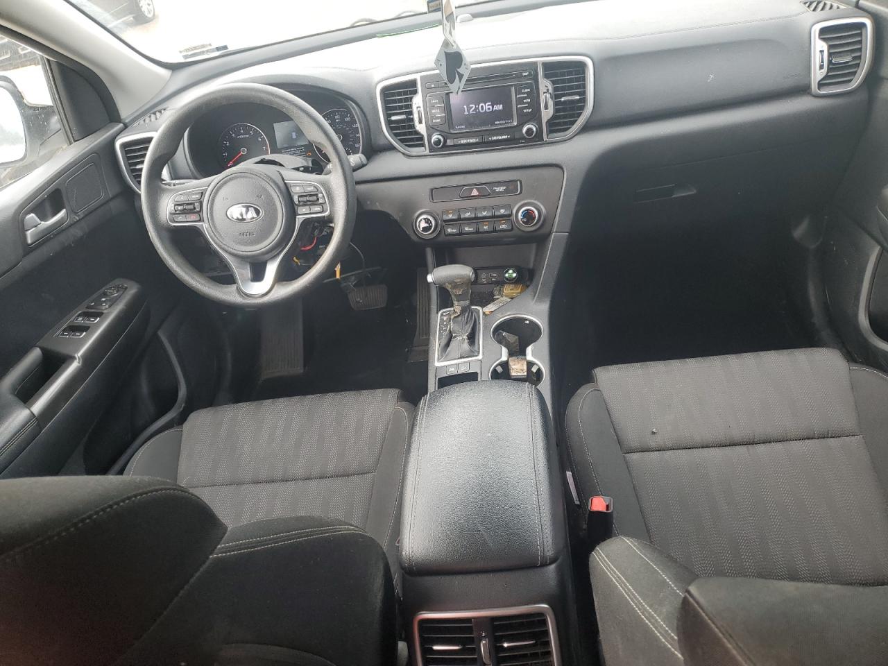 KNDPM3AC8K7532393 2019 Kia Sportage Lx