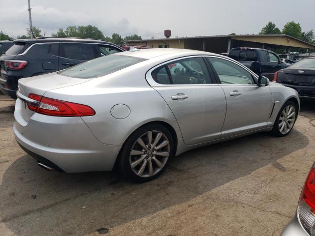 VIN SAJWJ0EF4D8S83063 2013 Jaguar XF no.3