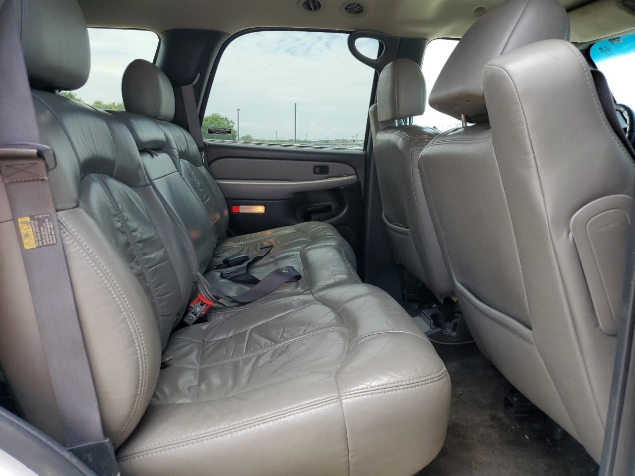 1GNEC13Z12J168702 2002 Chevrolet Tahoe C1500