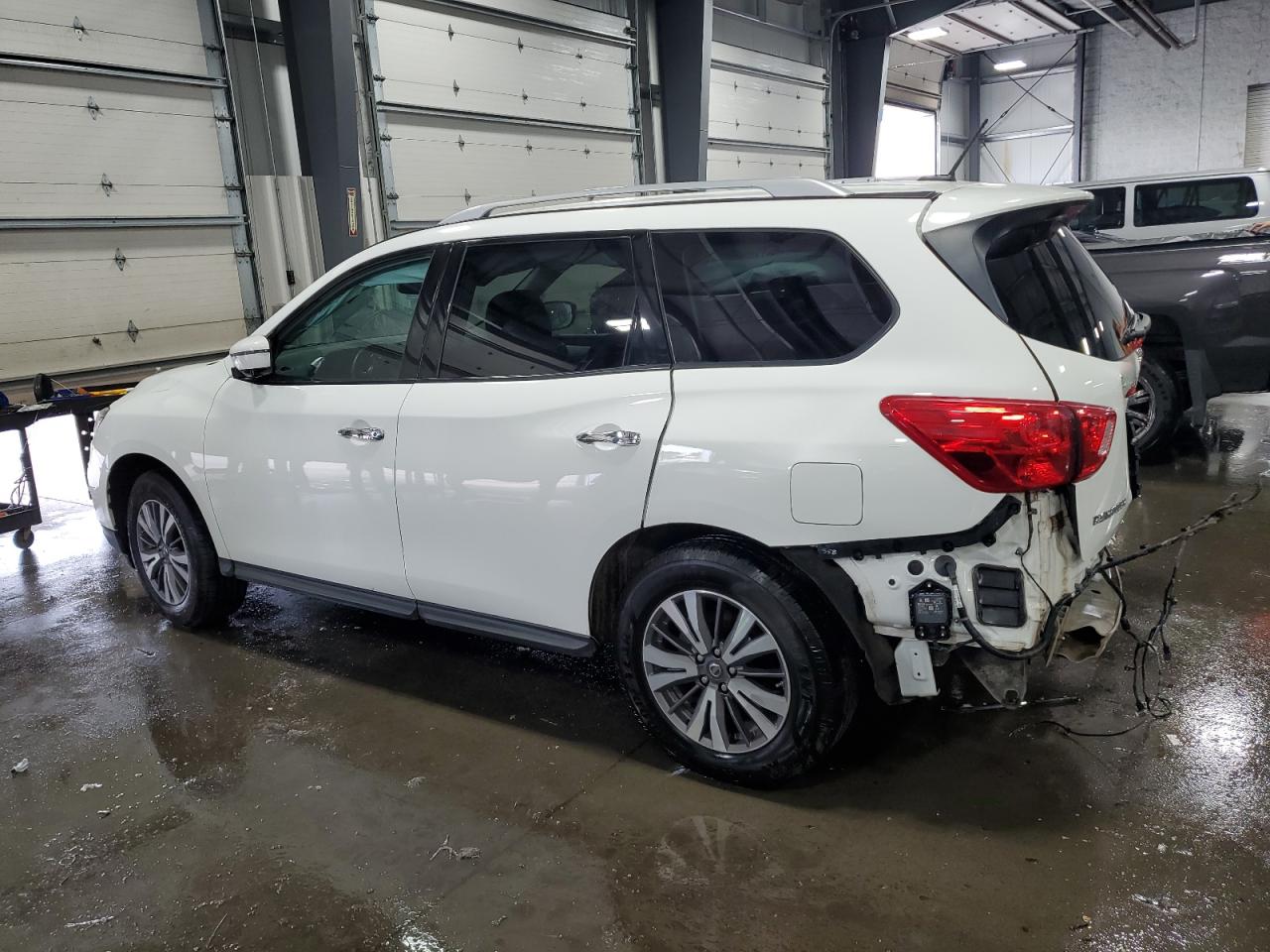 Lot #2928641890 2017 NISSAN PATHFINDER