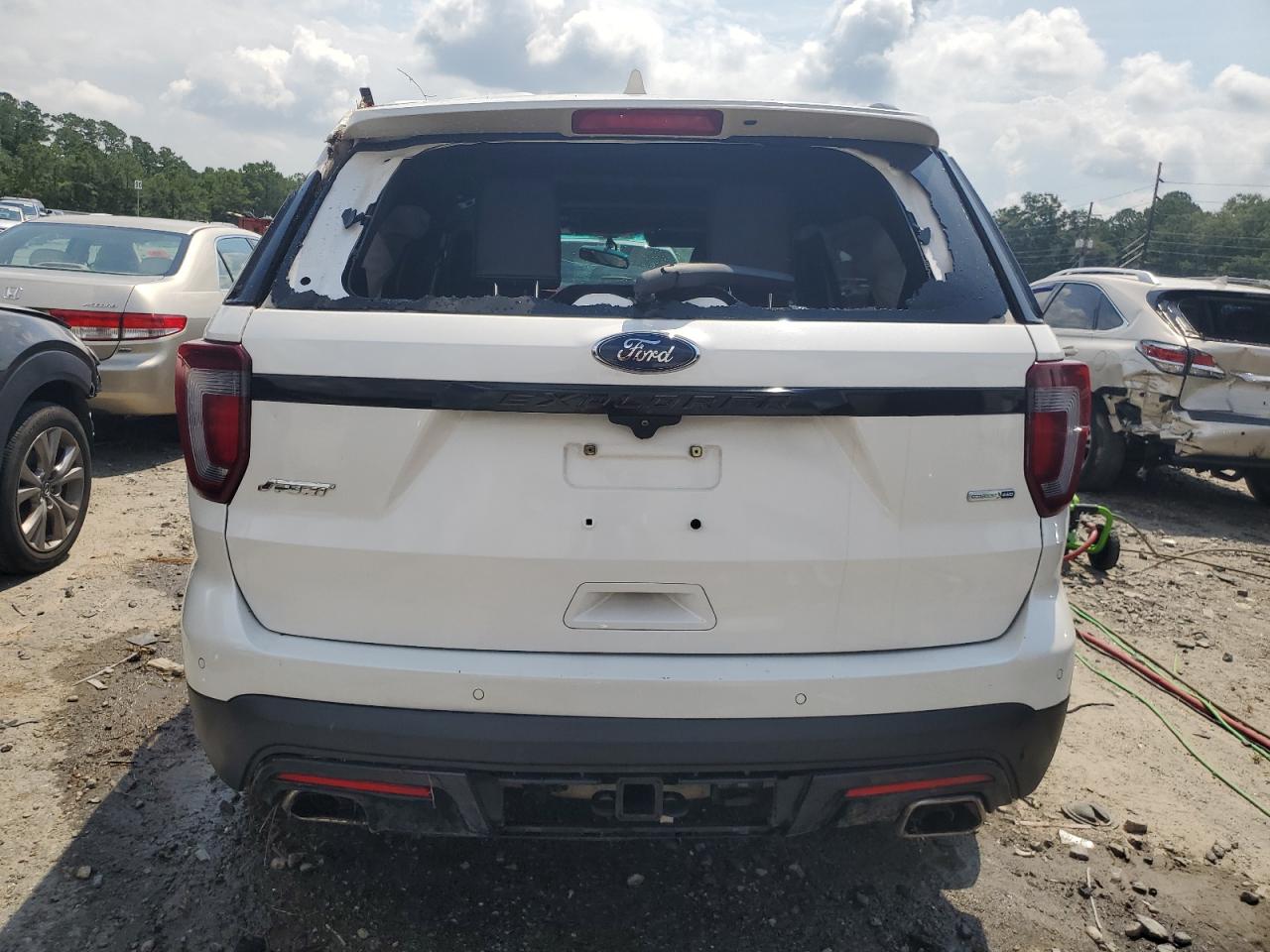 1FM5K8GT8GGC39016 2016 Ford Explorer Sport