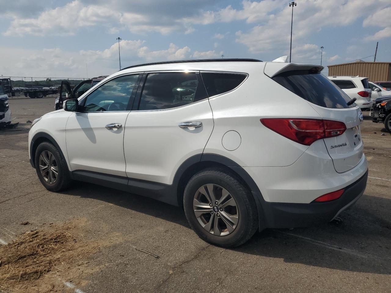 2015 Hyundai Santa Fe Sport vin: 5XYZUDLB9FG305158