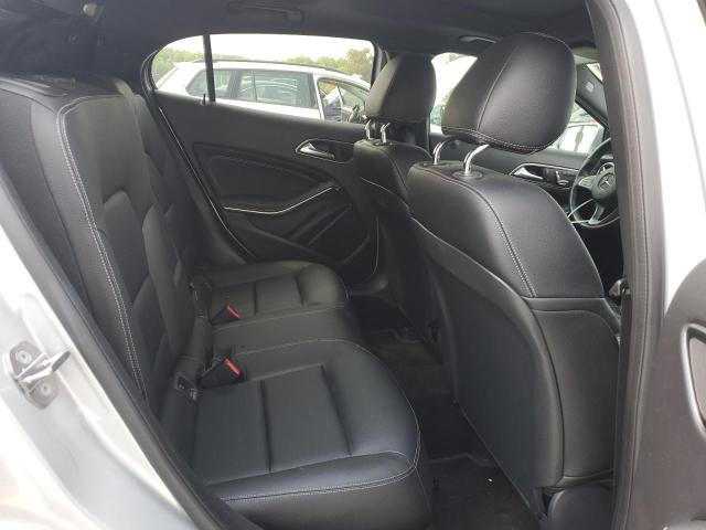 2019 MERCEDES-BENZ GLA 250 - WDCTG4EB8KU015099
