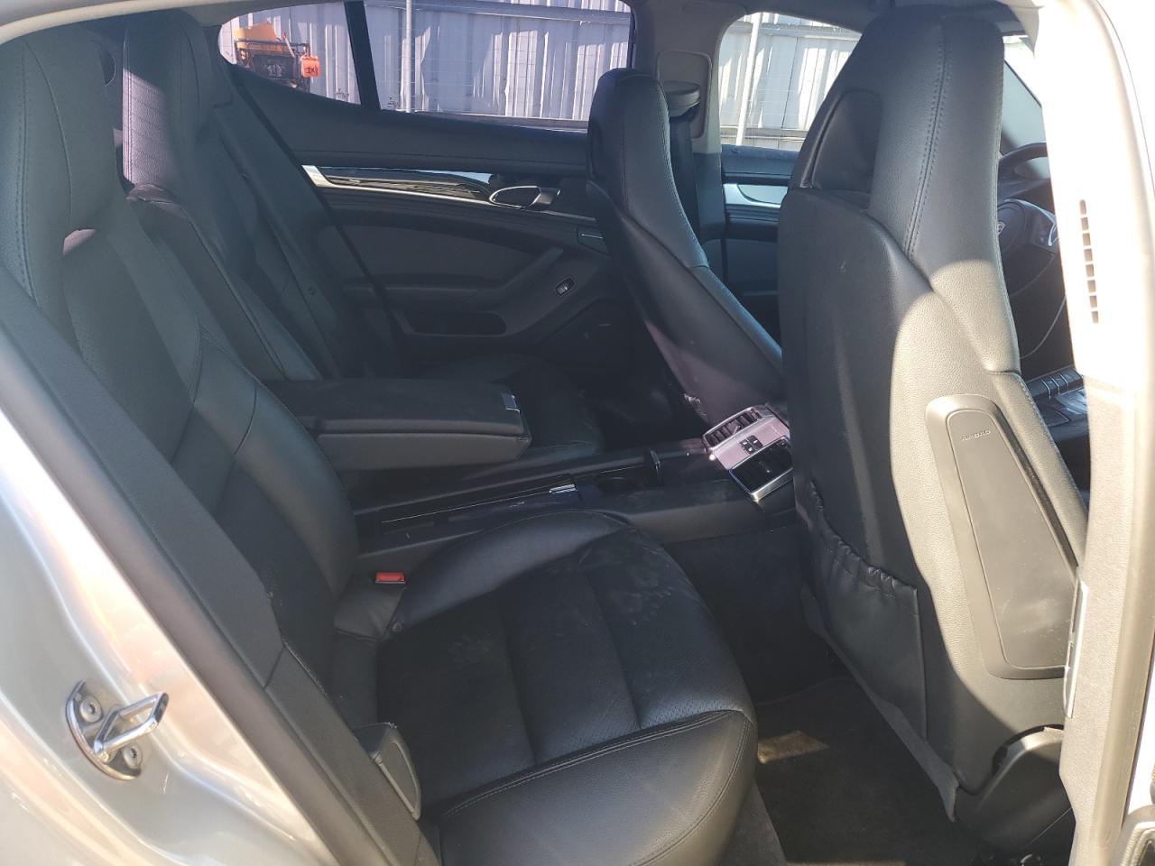 WP0AB2A77CL061080 2012 Porsche Panamera S