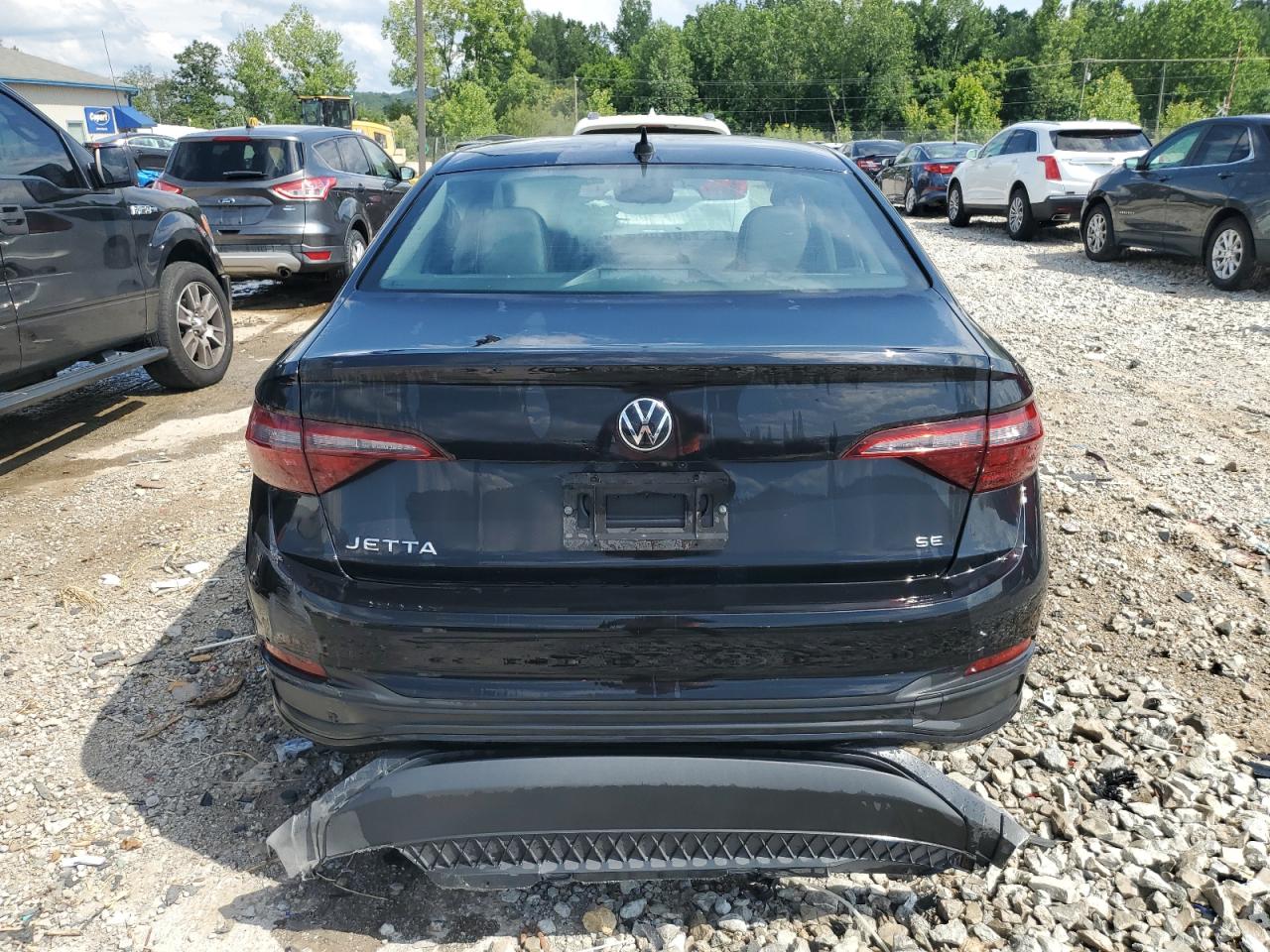 3VW7M7BU6NM014059 2022 Volkswagen Jetta Se