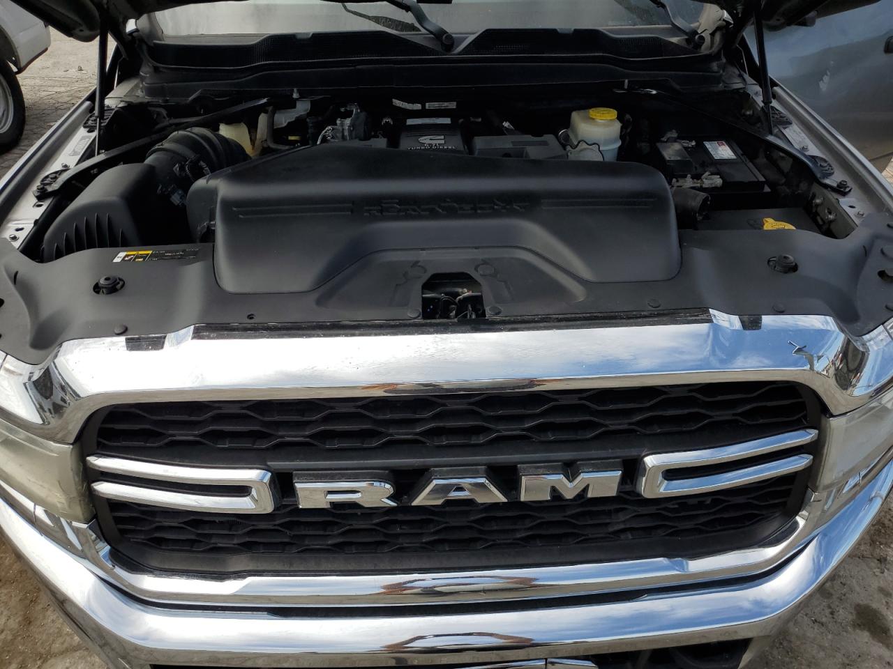 2019 Ram 2500 Tradesman vin: 3C6UR5CL6KG576952