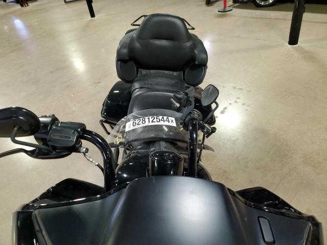 2021 HARLEY-DAVIDSON FLTRK 1HD1KZF10MB637322