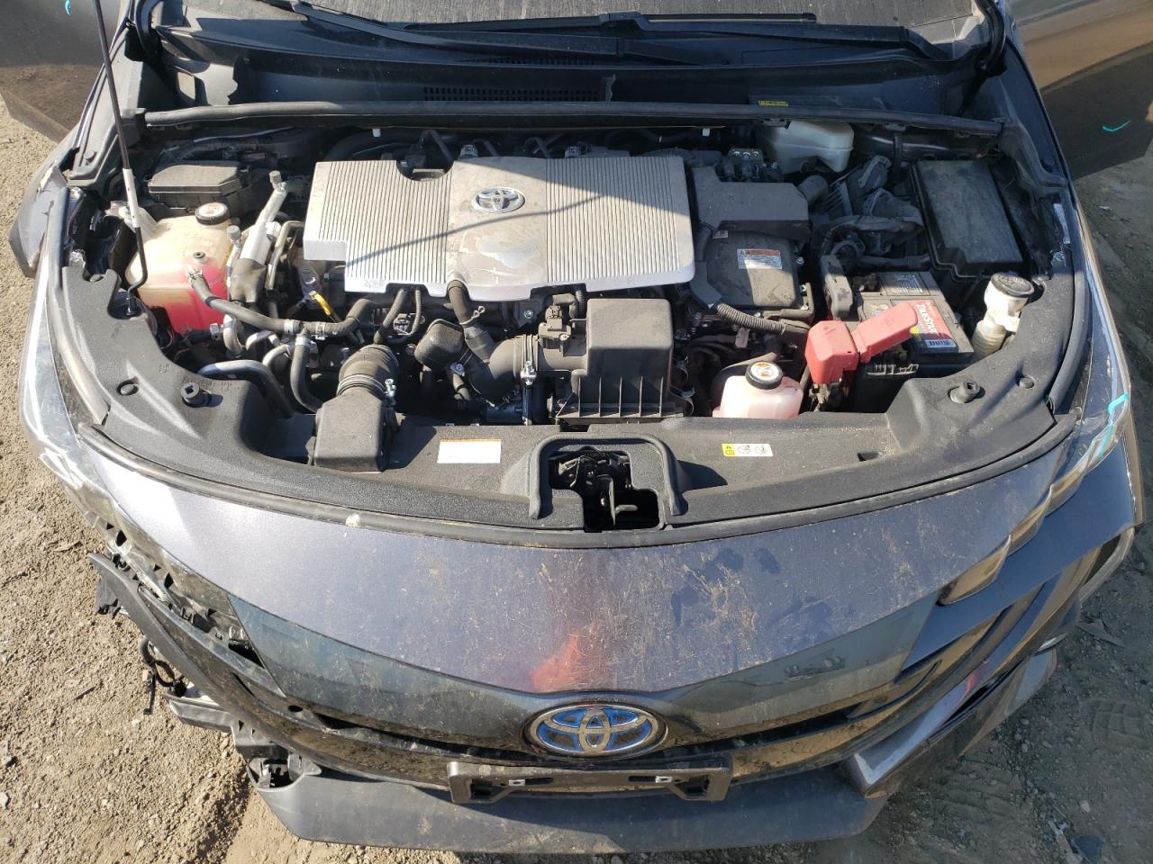 JTDKARFP1H3037227 2017 Toyota Prius Prime