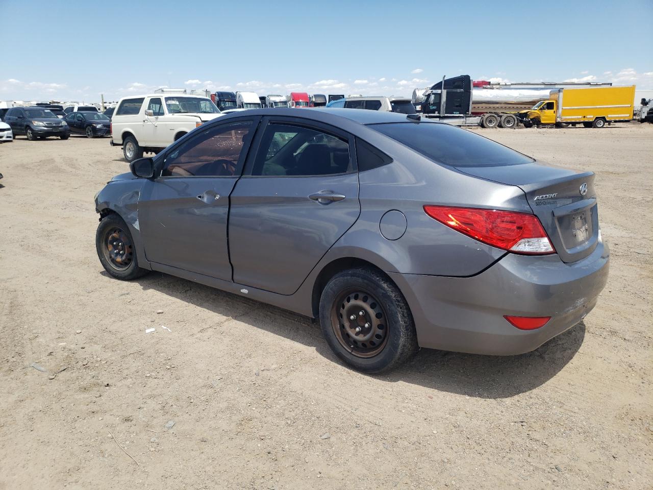 2013 Hyundai Accent Gls vin: KMHCT4AE5DU506603