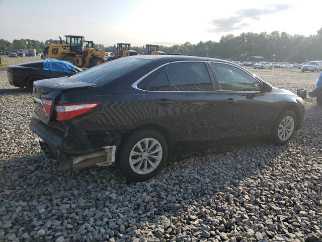 VIN 4T1BF1FK1HU324600 2017 Toyota Camry, LE no.3