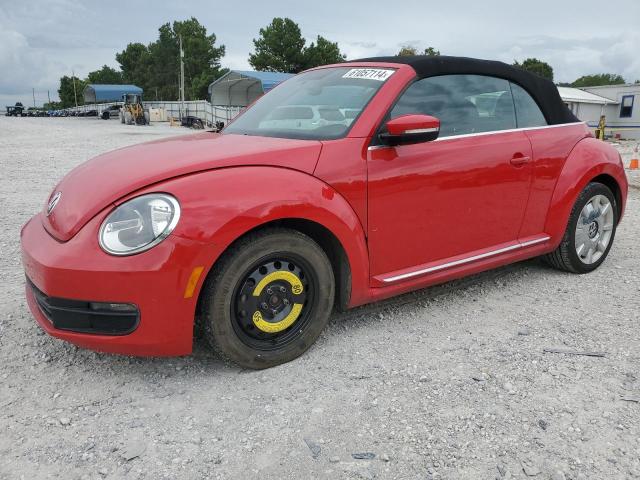 Кабріолети VOLKSWAGEN BEETLE 2013 Червоний