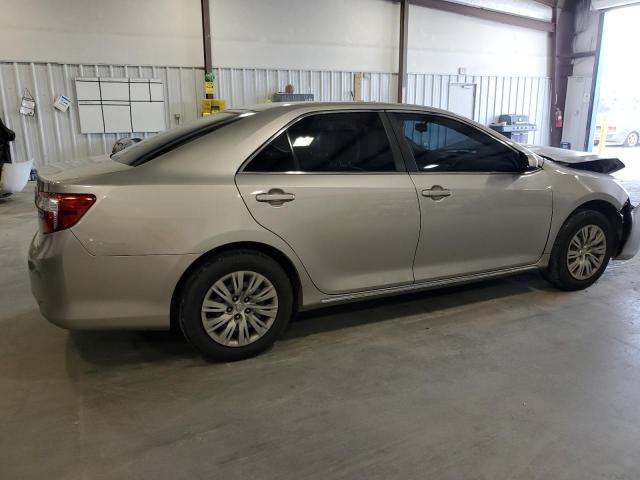 VIN 4T1BF1FK1EU425518 2014 Toyota Camry, L no.3