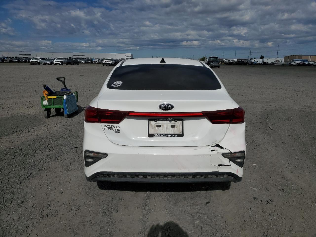 3KPF24ADXME320422 2021 Kia Forte Fe