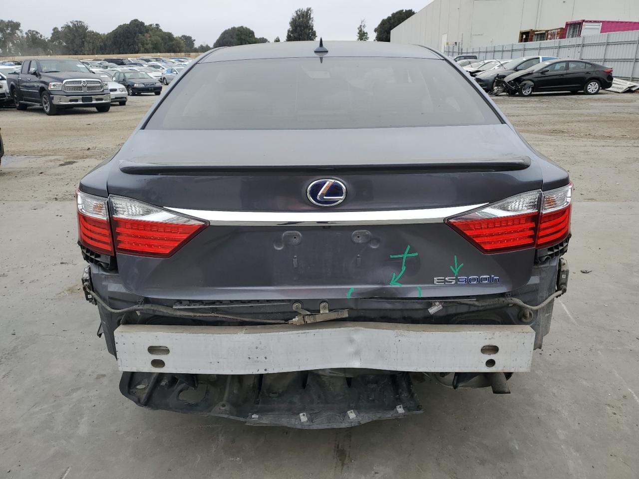 JTHBW1GG0E2053341 2014 Lexus Es 300H