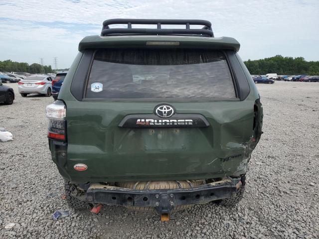2020 Toyota 4Runner Sr5/Sr5 Premium VIN: JTEBU5JRXL5796797 Lot: 59695164