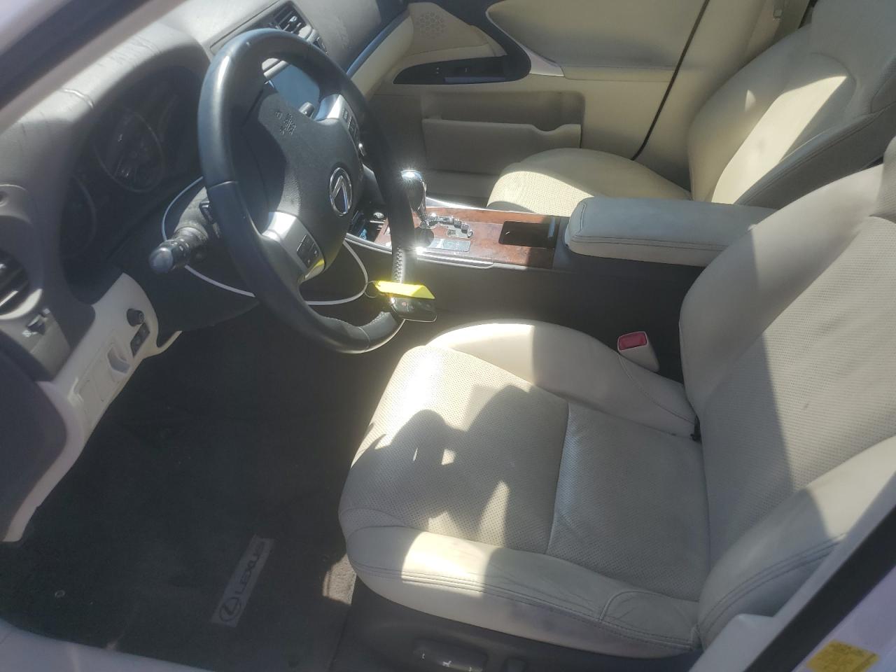 JTHBF5C29B5148332 2011 Lexus Is 250