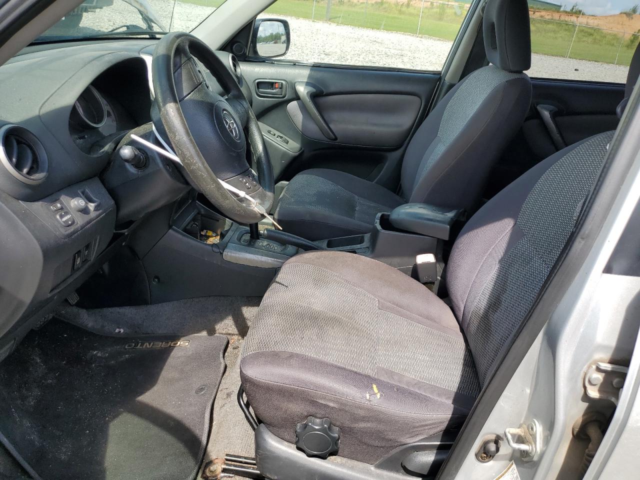 JTEGD20V340031626 2004 Toyota Rav4