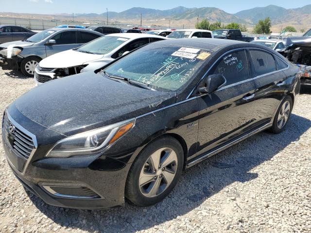 KMHE34L18HA051935 2017 HYUNDAI SONATA - Image 1