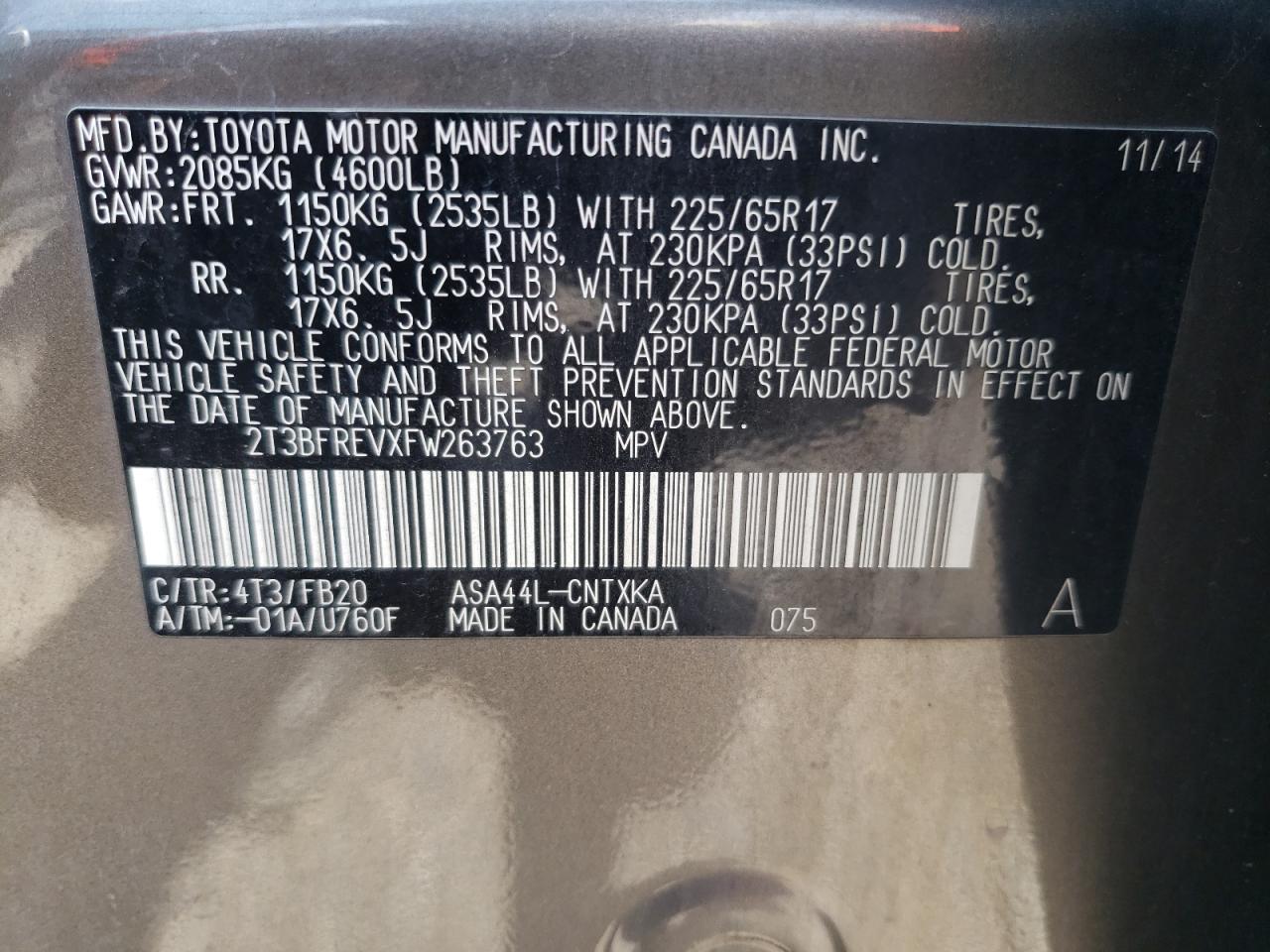 2T3BFREVXFW263763 2015 Toyota Rav4 Le