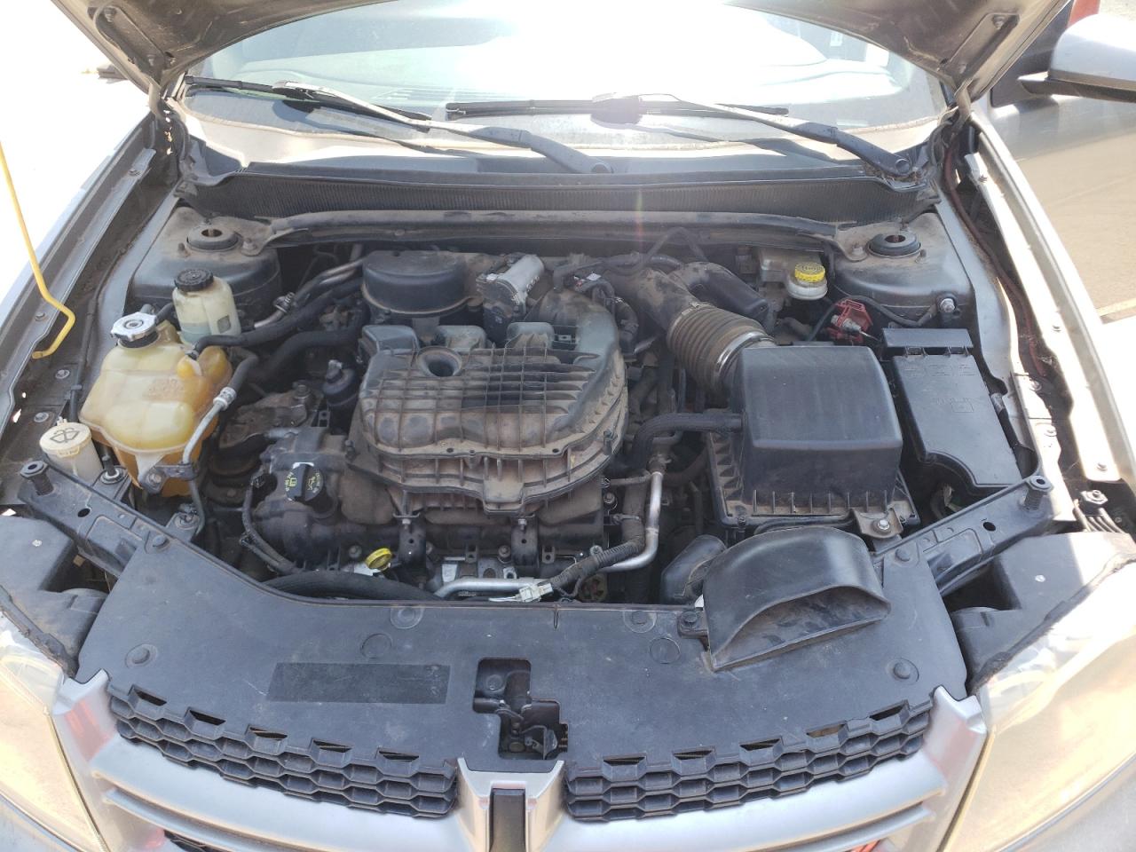 1C3CDZBG5CN280672 2012 Dodge Avenger R/T