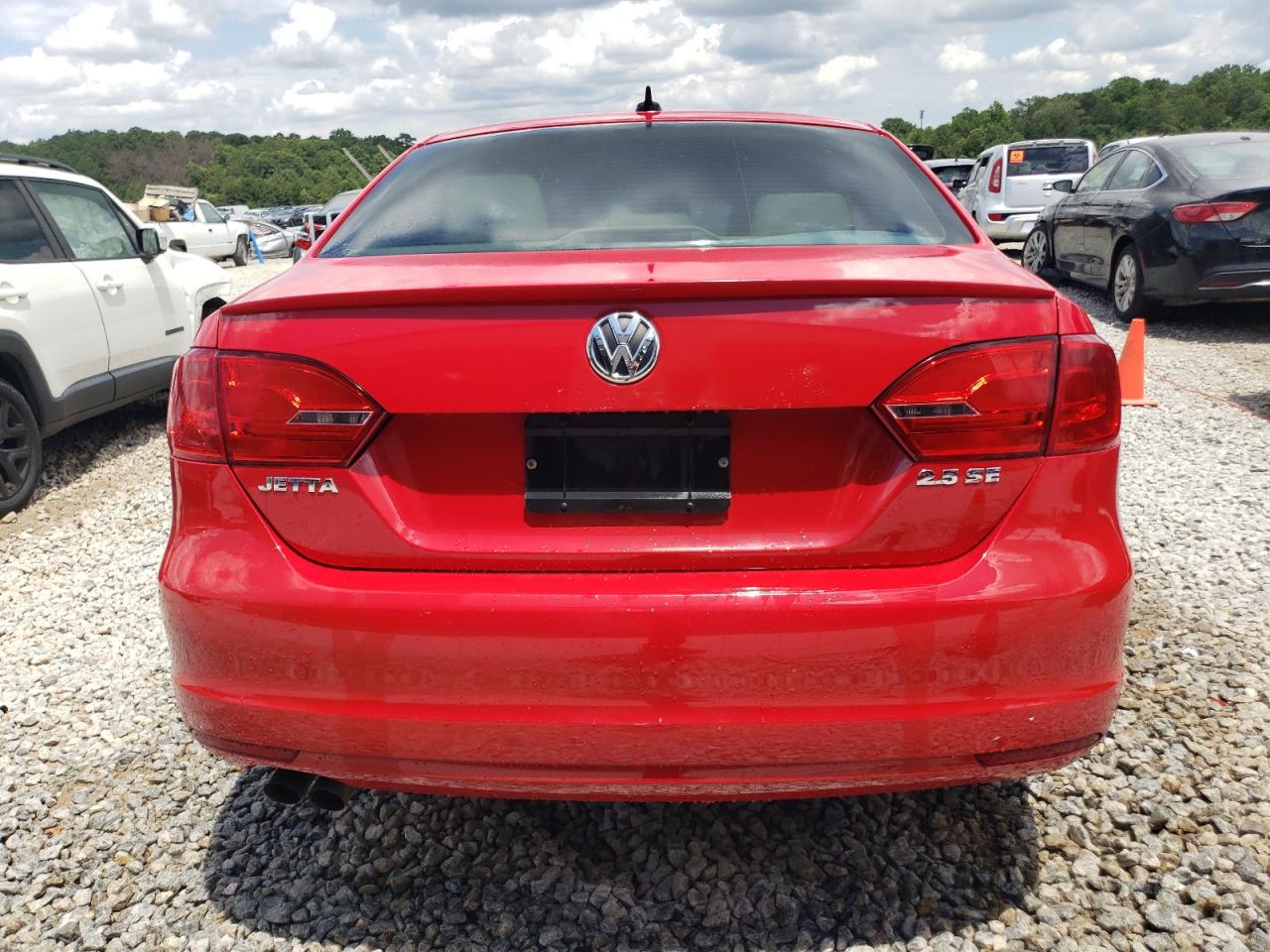 3VWDP7AJ5DM261069 2013 Volkswagen Jetta Se