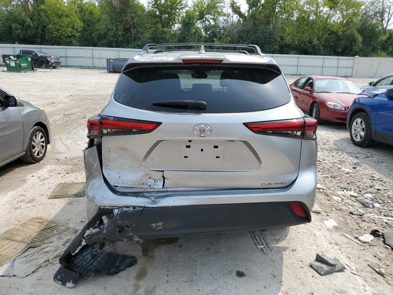 Lot #2928748941 2021 TOYOTA HIGHLANDER