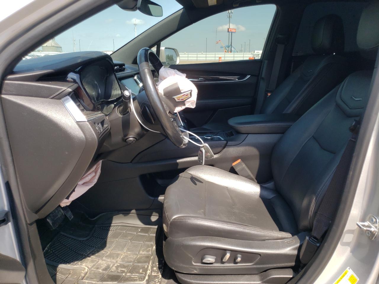 1GYKNDRS2LZ191033 2020 Cadillac Xt5 Premium Luxury