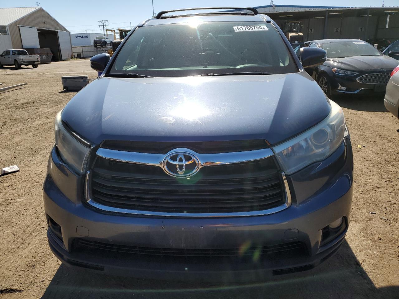 5TDJKRFH2FS116645 2015 Toyota Highlander Xle