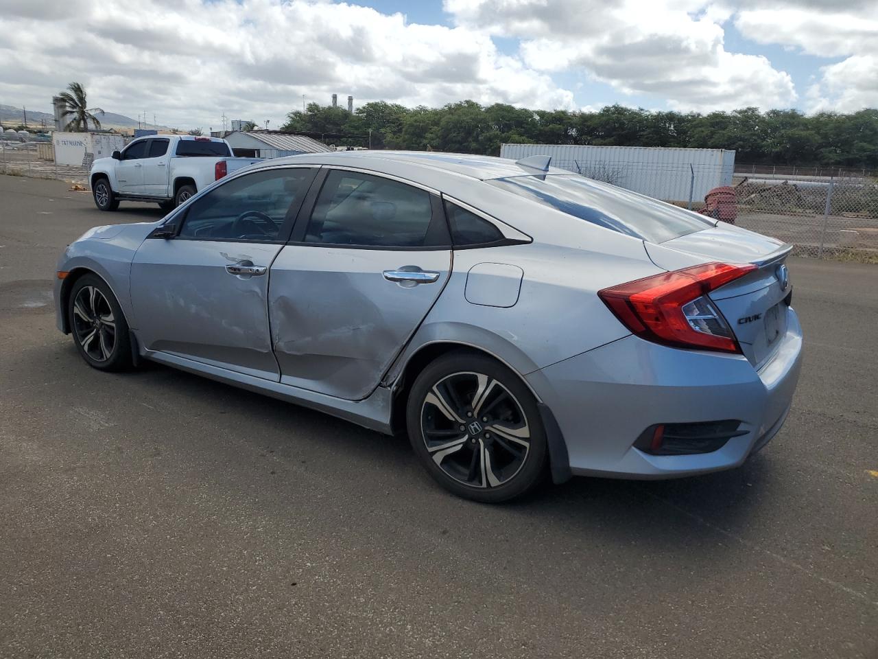 19XFC1F98GE005817 2016 Honda Civic Touring 19XFC1F98GE005817 2016 Honda Civic Touring