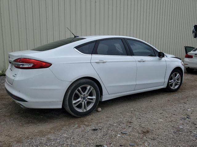 VIN 3FA6P0HD3JR209530 2018 Ford Fusion, SE no.3