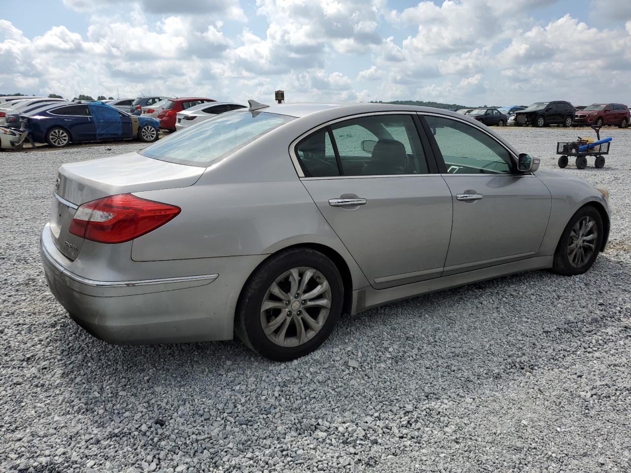 2012 Hyundai Genesis 3.8L vin: KMHGC4DD4CU190372