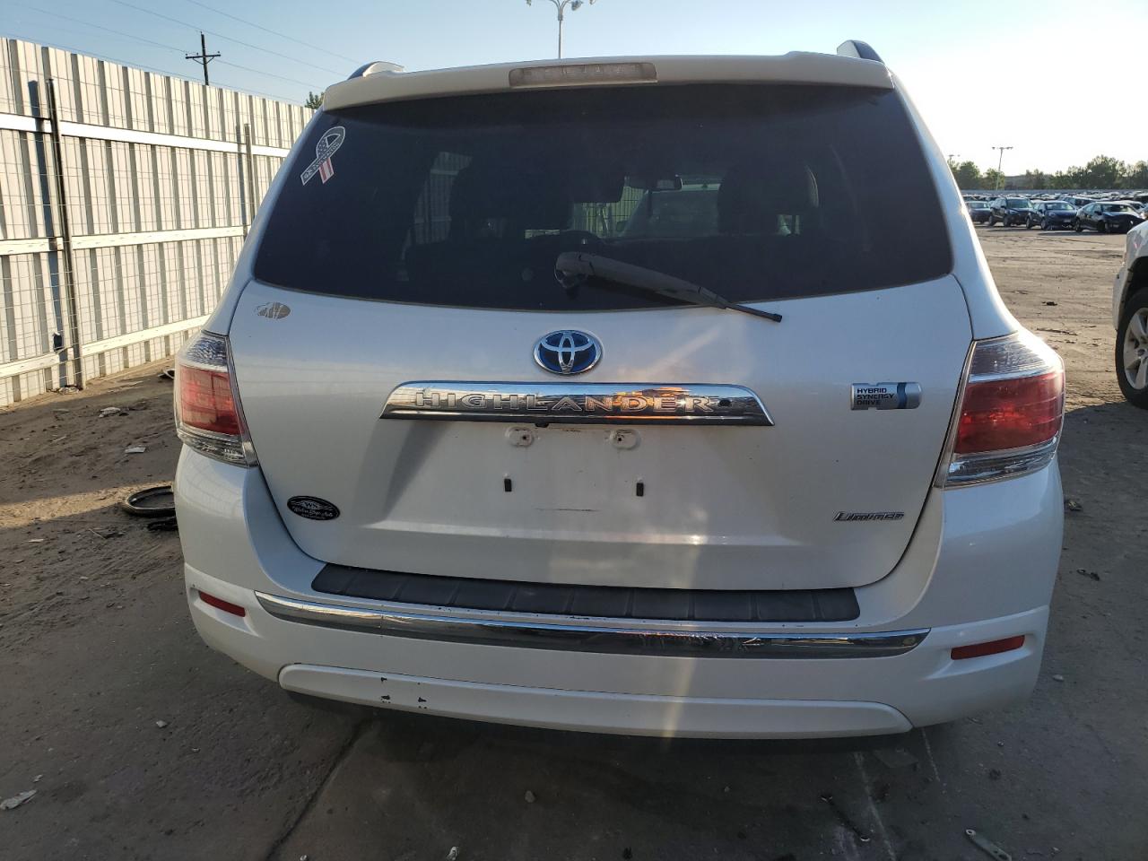 JTEDC3EH2B2000626 2011 Toyota Highlander Hybrid Limited