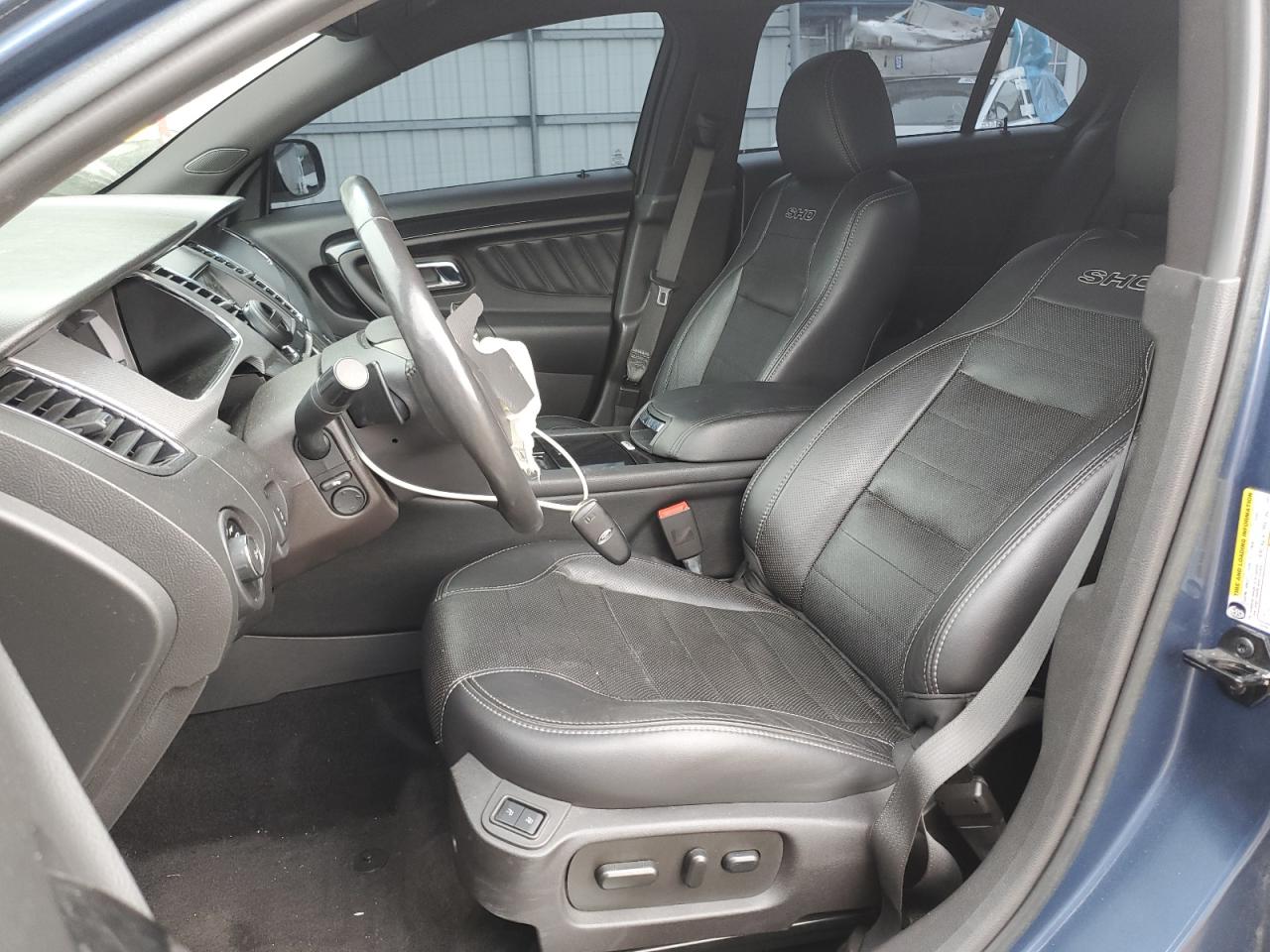 1FAHP2KT7JG111628 2018 Ford Taurus Sho