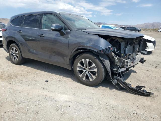 VIN 5TDGZRAH3NS124524 2022 Toyota Highlander, Xle no.4