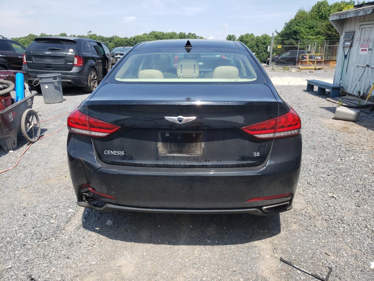 KMHGN4JE5FU044624 2015 Hyundai Genesis 3.8L