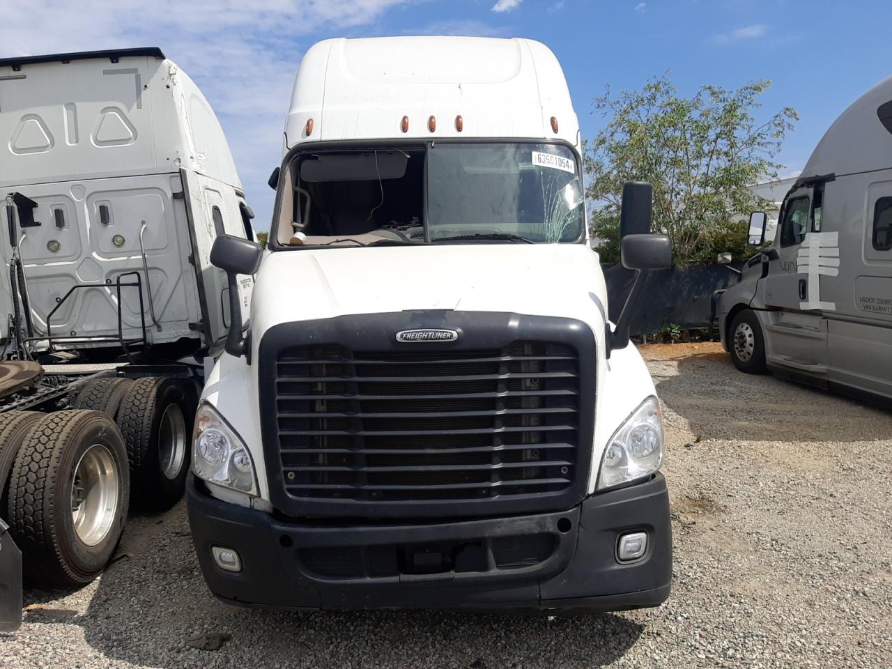 Lot #2804471334 2016 FREIGHTLINER CASCADIA 1