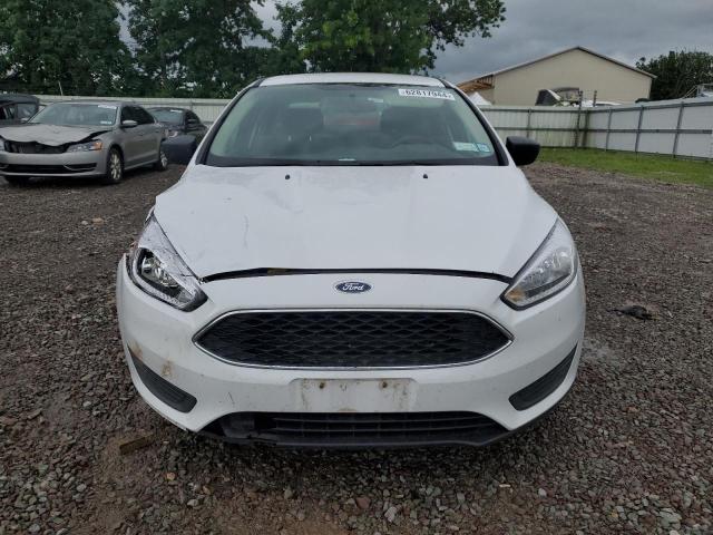 2016 Ford Focus S VIN: 1FADP3E20GL354785 Lot: 62817944