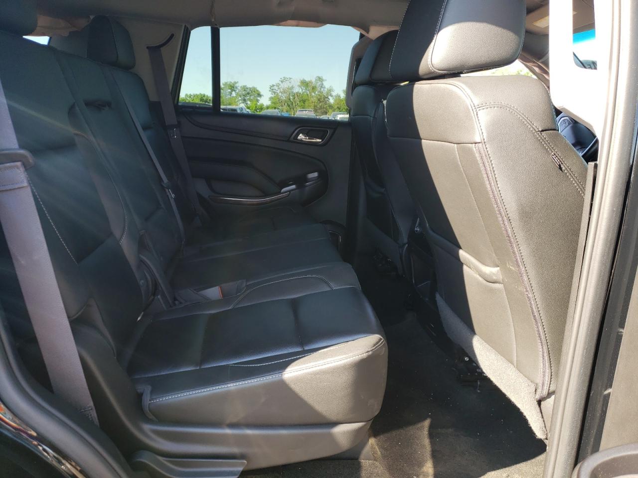 1GNSKBKCXHR137807 2017 Chevrolet Tahoe K1500 Lt