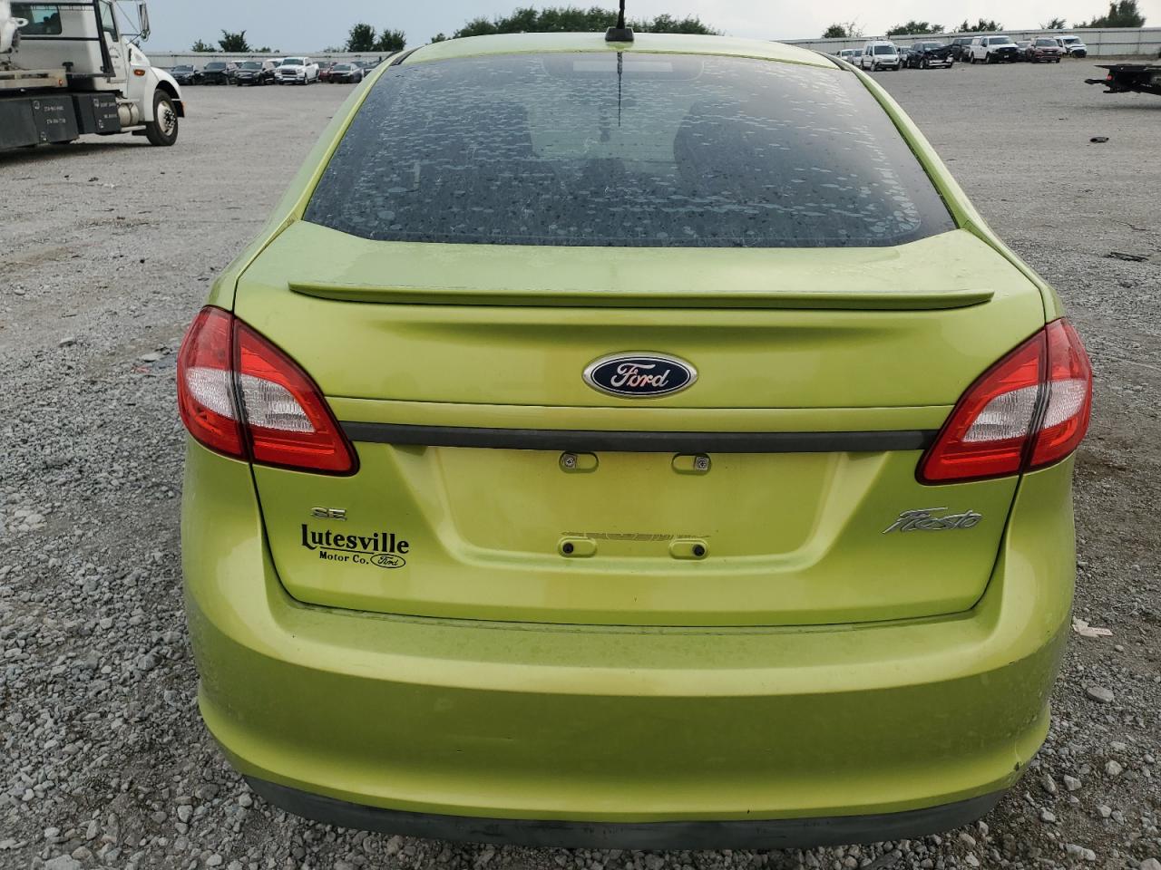 Lot #2824206455 2011 FORD FIESTA SE