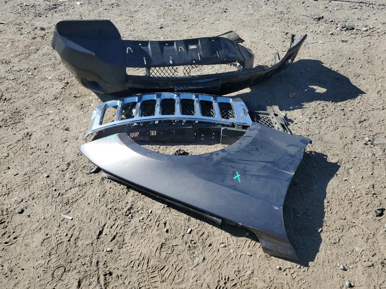 1C4RJFCG9CC107244 2012 Jeep Grand Cherokee Overland