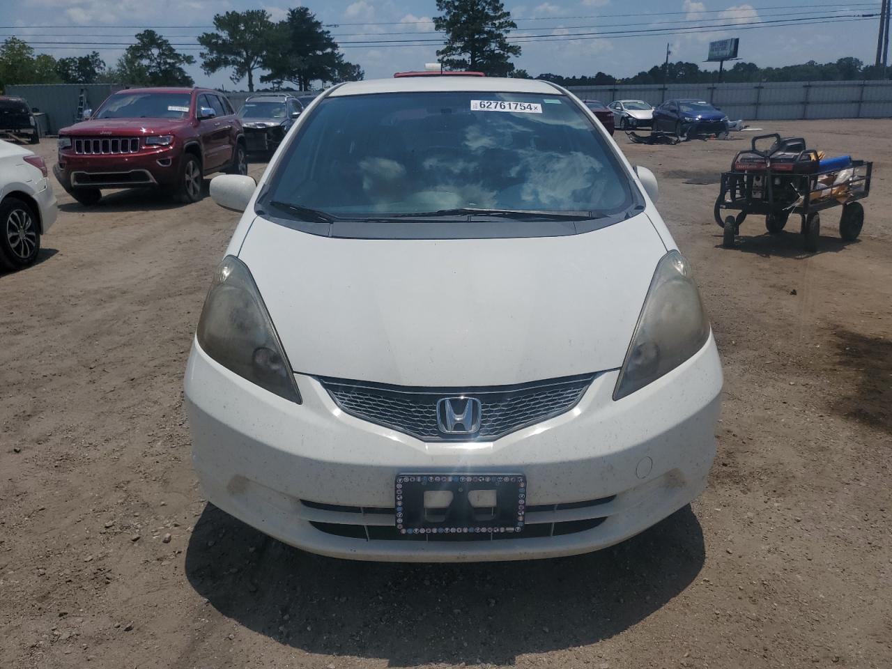 2013 Honda Fit vin: JHMGE8H34DC070651