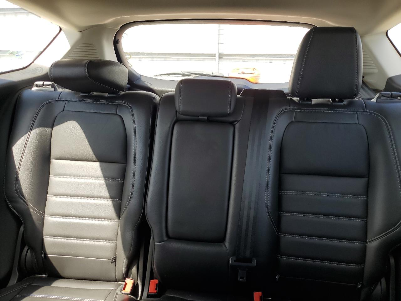 1FADP5AU3HL103229 2017 Ford C-Max Se