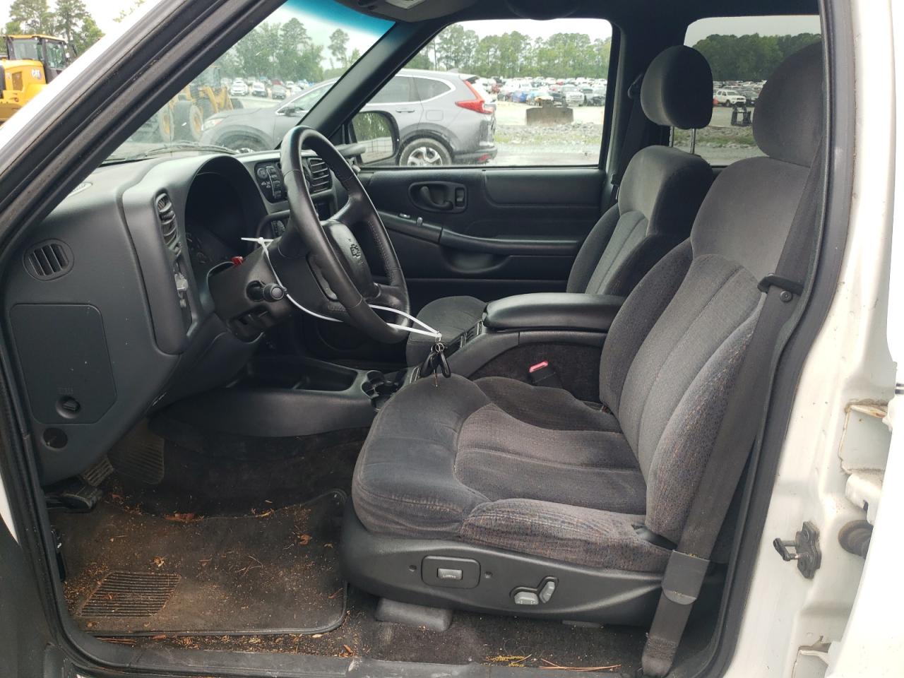 1GNDT13W51K194987 2001 Chevrolet Blazer