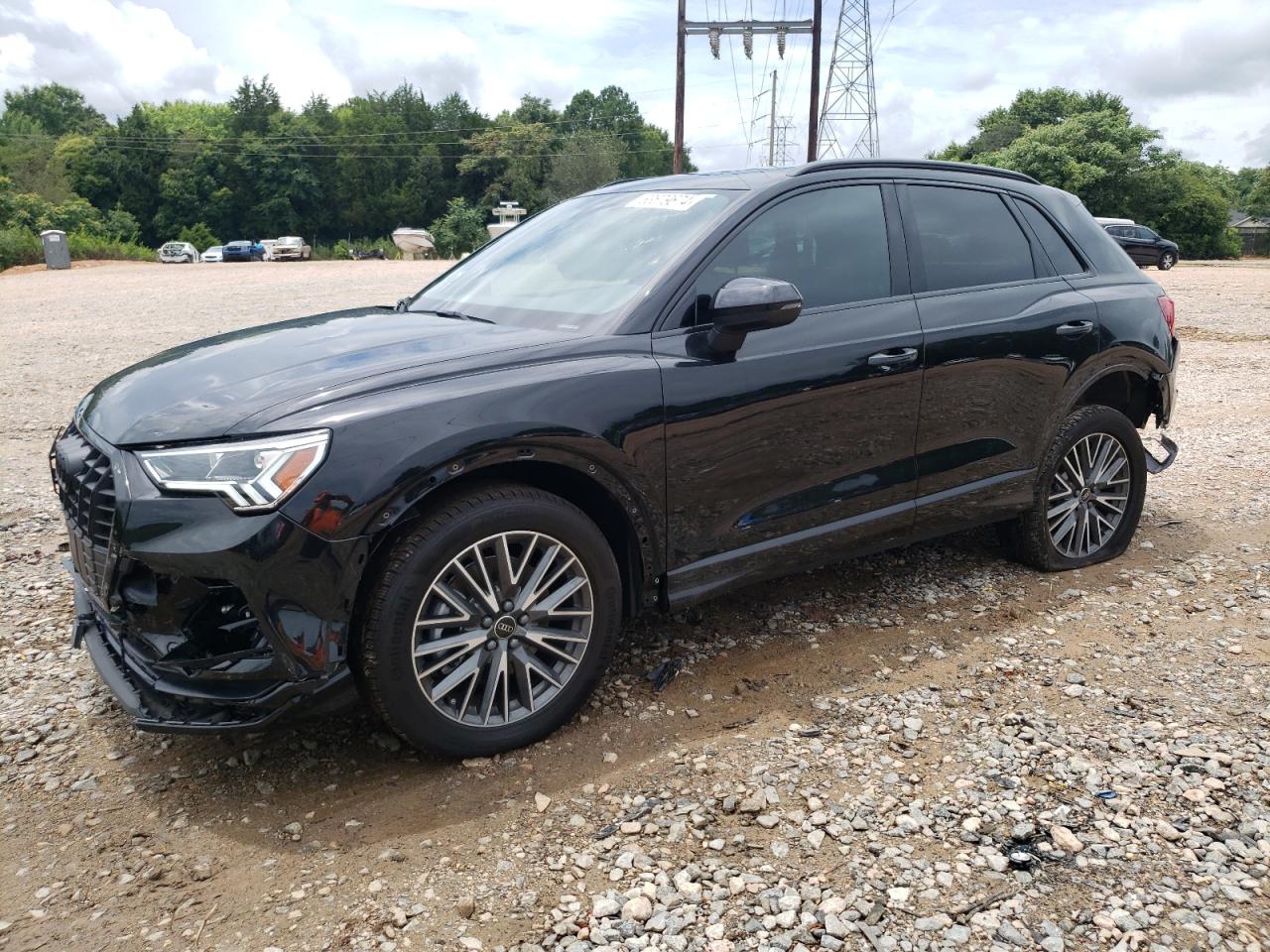  Salvage Audi Q3