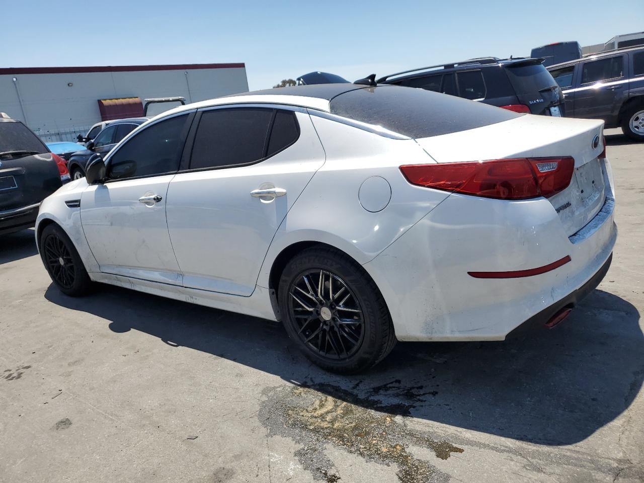 KNAGM4A72F5530355 2015 Kia Optima Lx