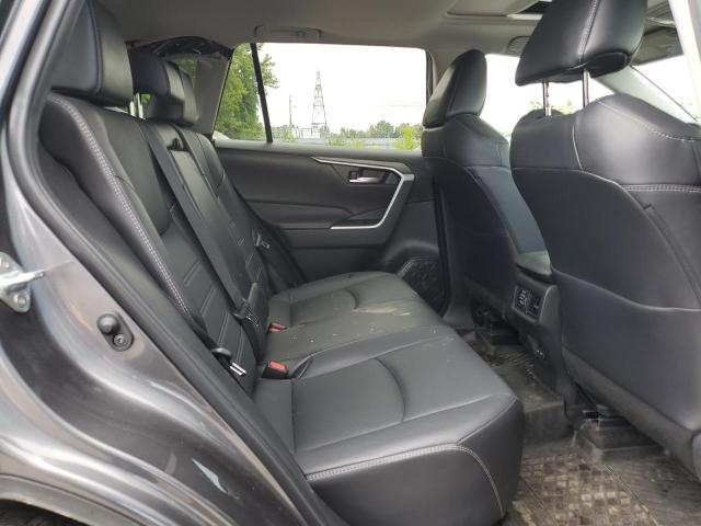 2022 TOYOTA RAV4 XLE - 2T3R1RFV2NC323272