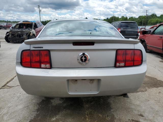 2007 Ford Mustang VIN: 1ZVFT80N975235017 Lot: 62497844