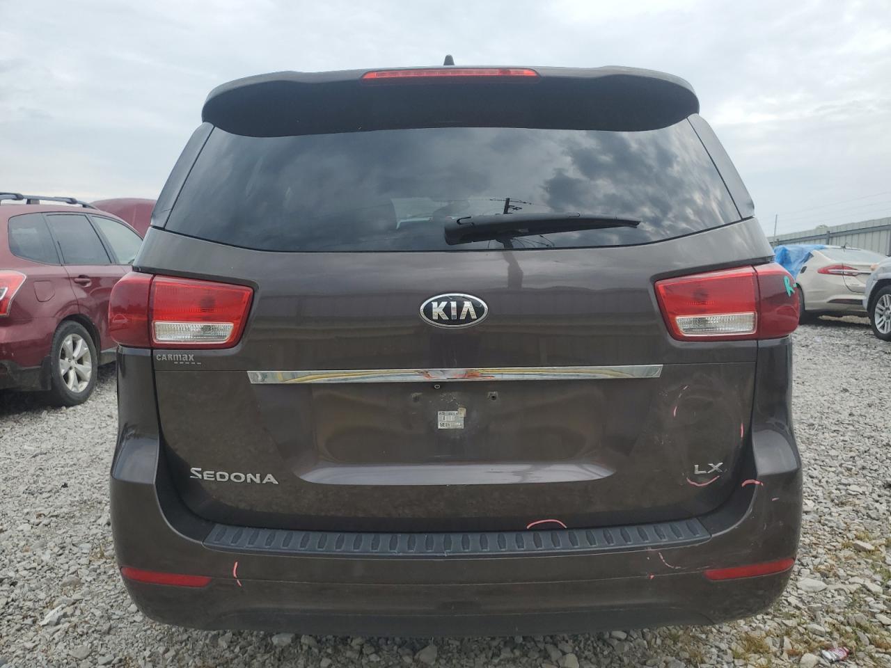 KNDMB5C10G6151523 2016 Kia Sedona Lx